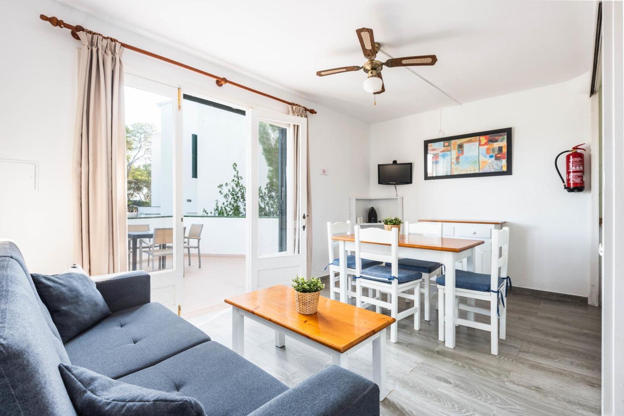 Apartamentos Alta Galdana Cala Galdana  Værelse billede