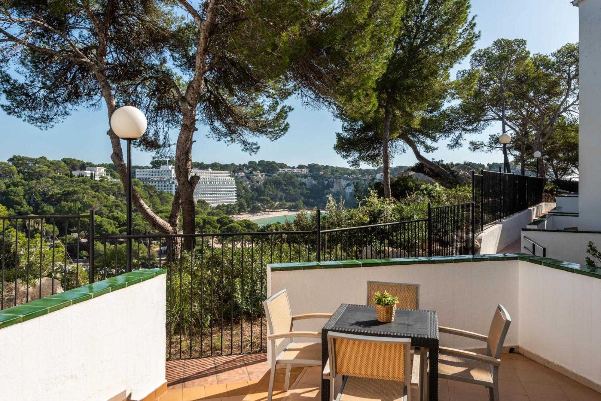 Apartamentos Alta Galdana Cala Galdana  Værelse billede